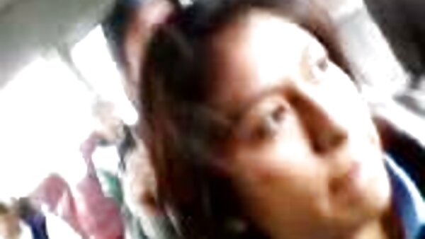 دختری که با توپ در دهانش بسته شده سکس خارجی وحشی است، میسی مارتینز توسط یک شخص شاخ درآورده شده است.