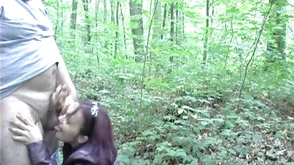 جیانا دیور، بچه سفید جذاب، سرش را می دهد و بیدمشکش را دانلود سکس وحشی میخکوب می کند